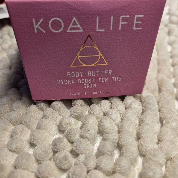 KOA LIFE Pink Body Butter Hydra-Boost Moisturizer - Picture 2 of 4